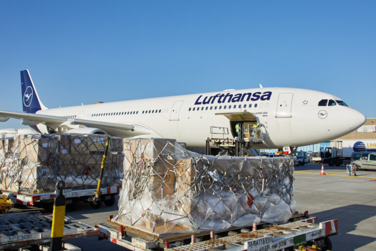 Lufthansa Cargo posts record results